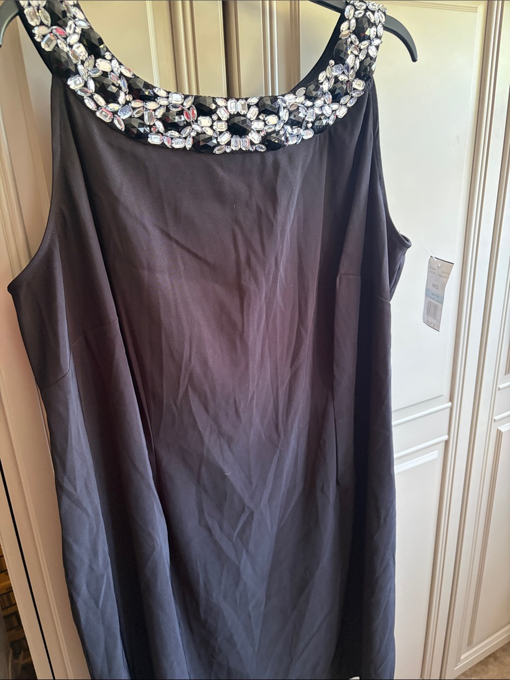 Embellished Neckline Black Midi Dress